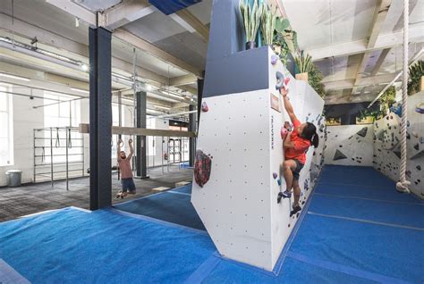 Arch Climbing Wall: Building One +